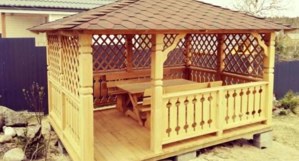 Vând foișor 3x3 din lemn
