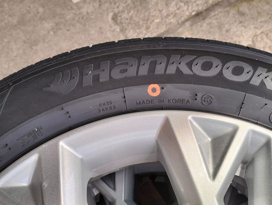 Продам шины с дисками