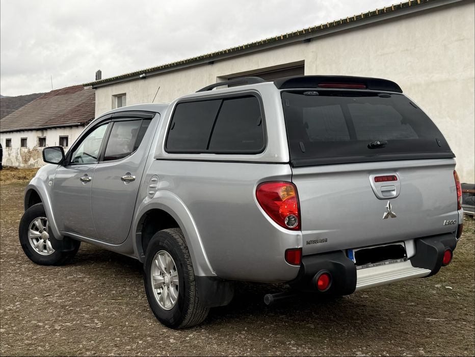 Mitsubishi L200