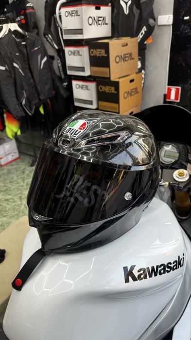 AGV Pista GP RR Gloss Carbon