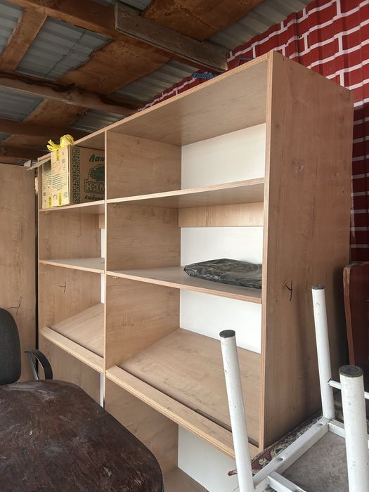 Продам шкаф для магазина