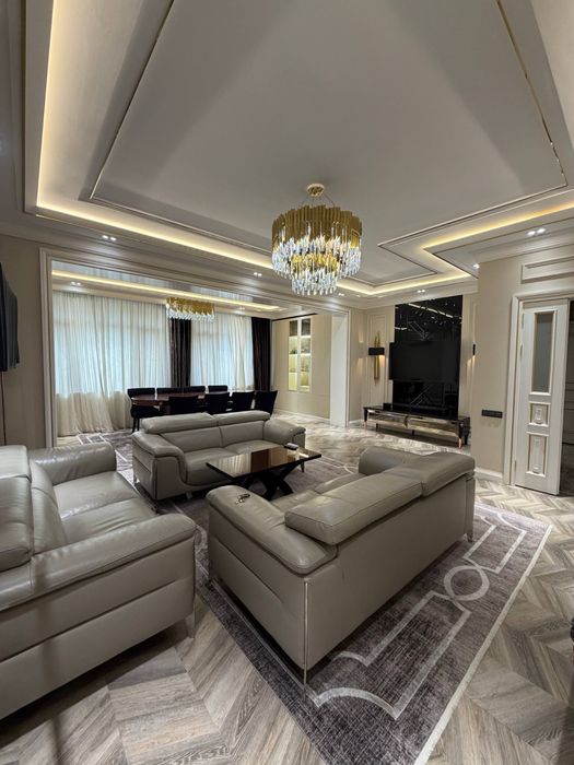 Продажа квартиры Госпитальный Попугайчики 3/3/4 кирпич 135м2