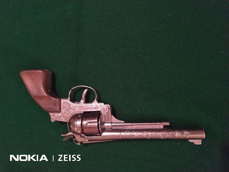 Детски кабзен пистолет