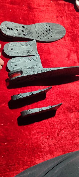 Стелки сотилади янги