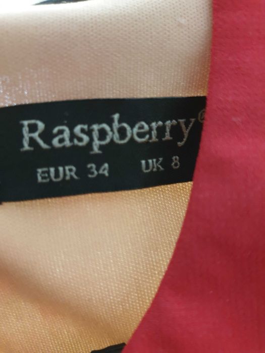 Rochie Raspberry, mărimea 34