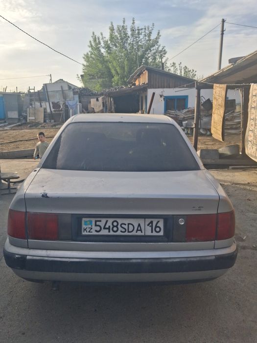 Продам ауди 100 с4