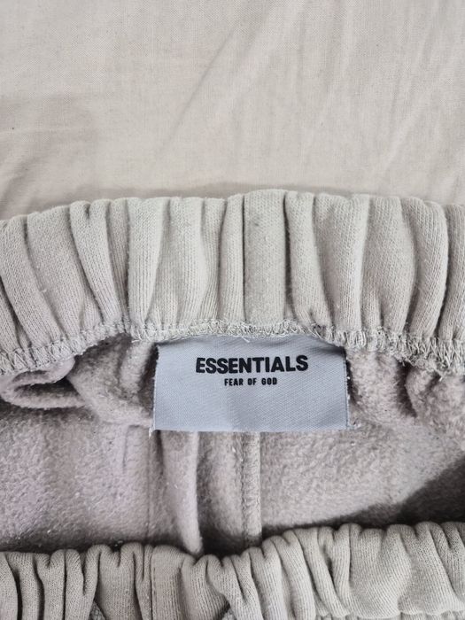 Pantaloni loose Fear of God Fog bej
