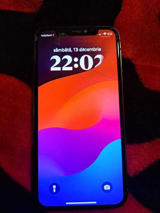 iPhone 11 pro, inca in garantie