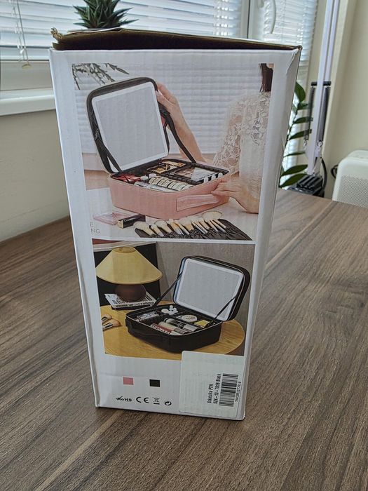 Куфарче за грим Peterson