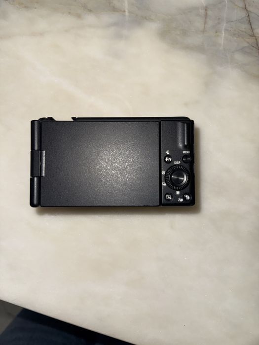 Camera digitala Sony ZV 1F