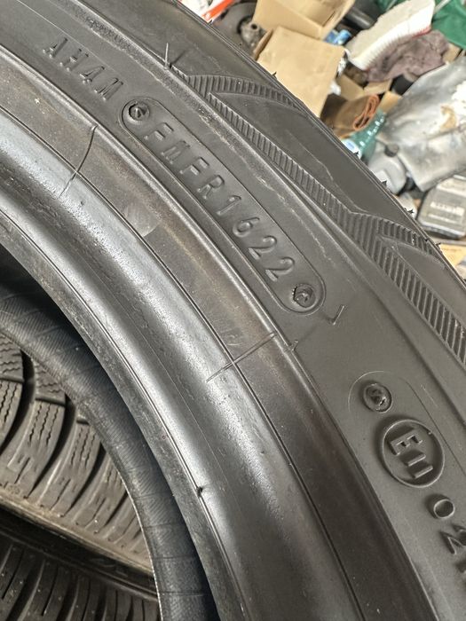 215/50/17 Falken dot22