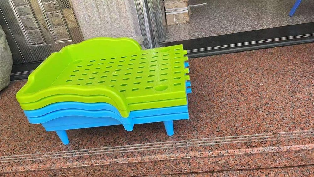 Детская кровать платик