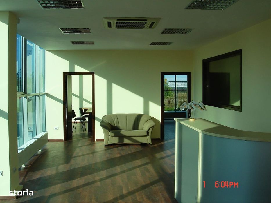 Spațiu comercial de închiriat, 200 mp, parcare