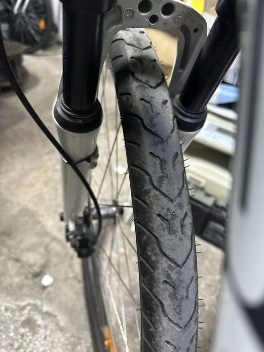 Bicicleta scott marime roti 29”