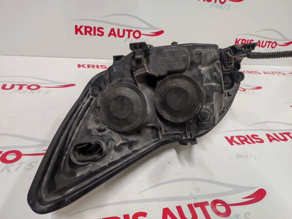 Десен фар за Ford Focus / Форд Фокус 2011г