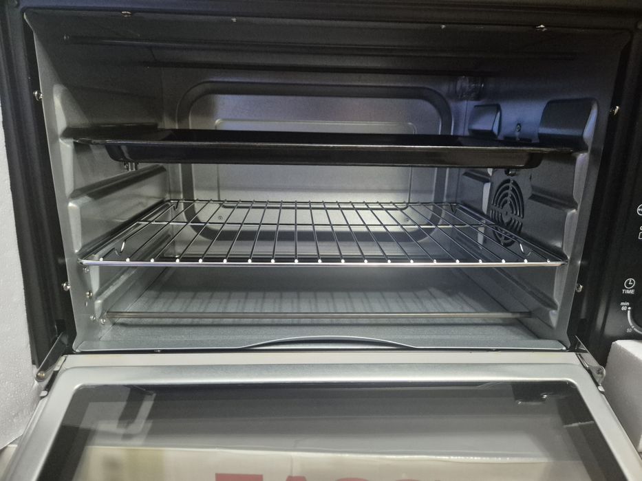 Vand  cuptor electric