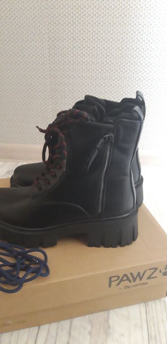 Продам ботинки демисезонные