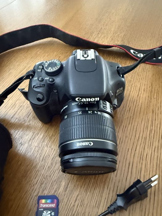 Фотокамера Canon EOS 600D