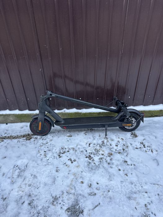 Vand Trotineta Electrica Xiaomi Scooter Pro 2