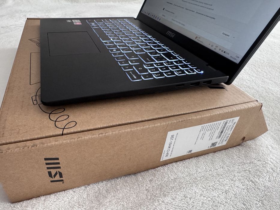 Лаптоп MSI Modern ГАРАНЦИЯ 15 B7M | Ryzen 5 (7000) | 16GB RAM | ГАРАНЦИЯ до 10.2027 г.