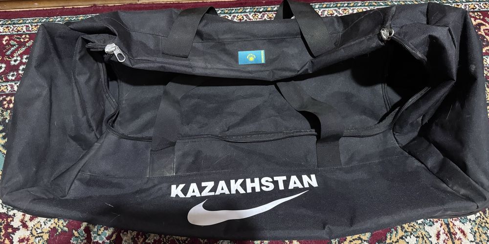 Продам баул Nike