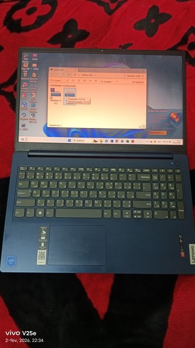 Notebook sotiladi 8 ga 256 windows 11 pro urilgan n4020 marka