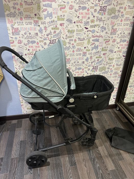 Продам детскую коляску