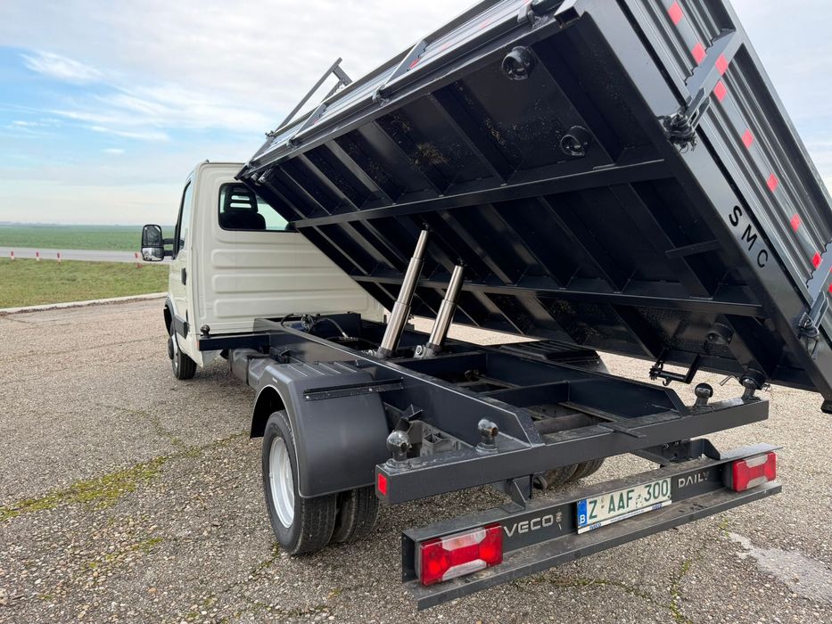 Iveco Daily 35C15 - 3.0 - 150 cai Bena basculabila pe 3 parti - 2013