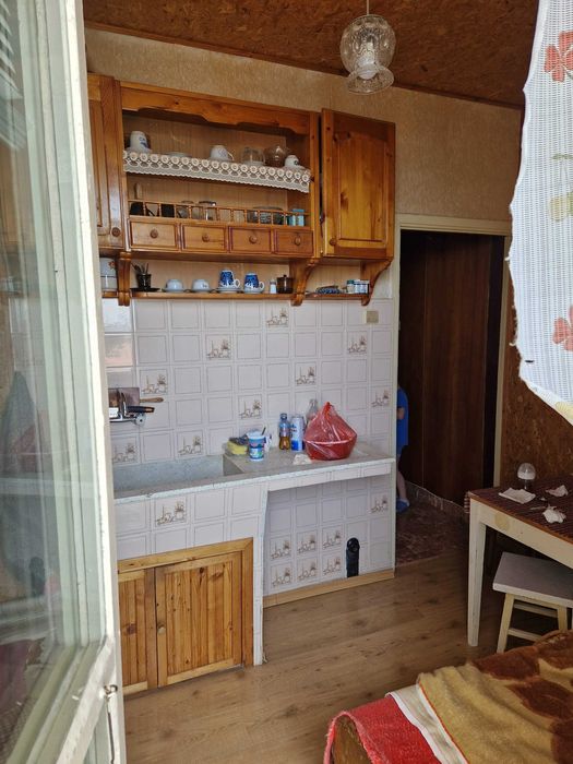 Продава се Тристаен апартамент в Каварна - 70 кв.м за 474 €/кв.м - Снимка #1
