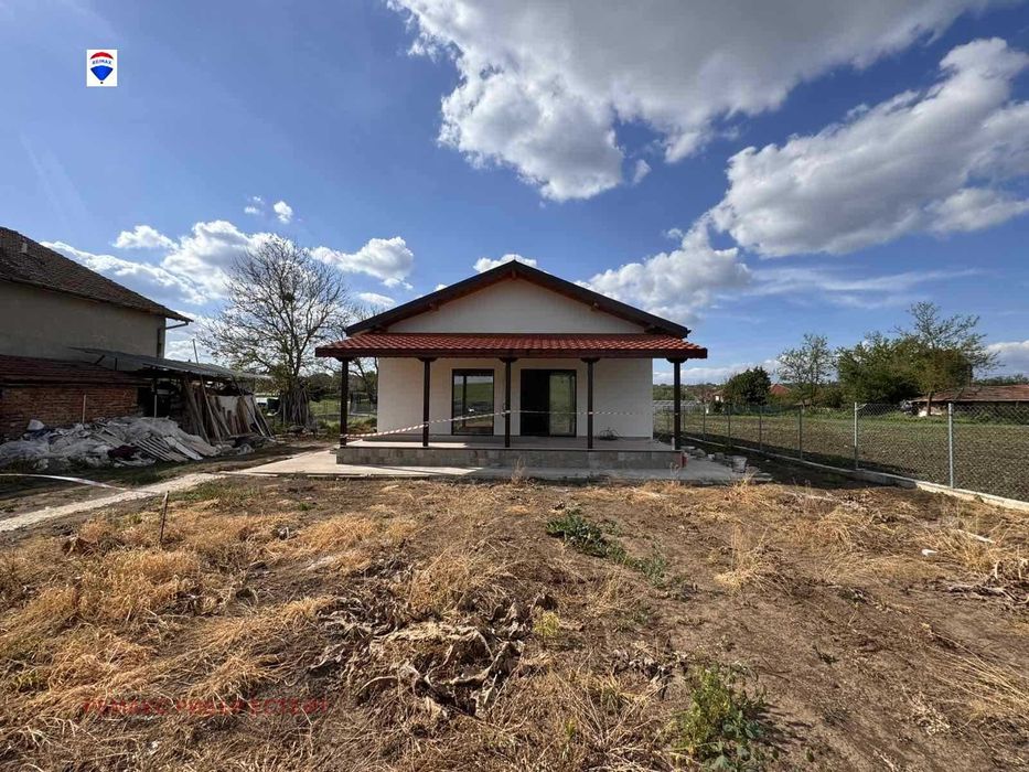 Продава се Къща в с. Червена вода, Област Русе - 150 кв.м за 891 €/кв.м - Снимка #11