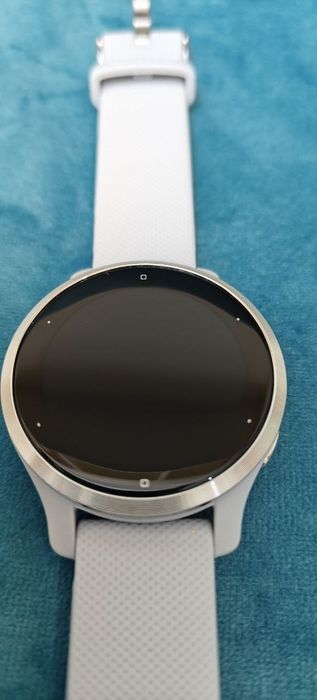 Спортивные часы Garmin Venu 2s с Амолед экраном