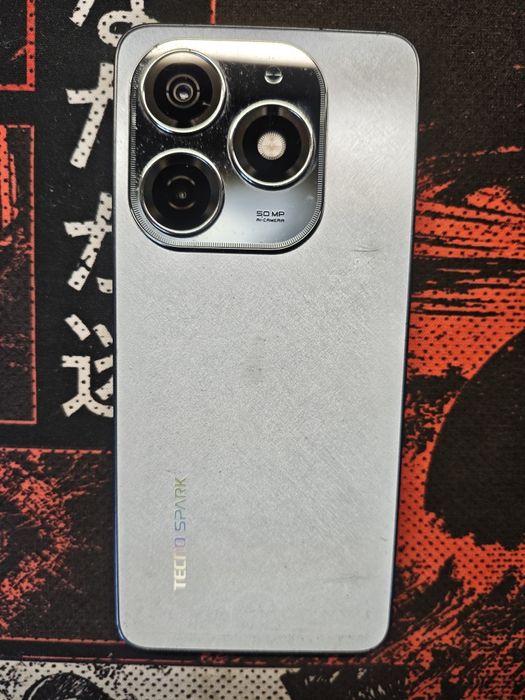 Смартфон Tecno Spark 20