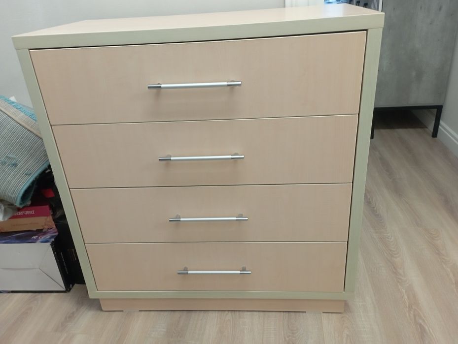 Комод 90.5х45, высота 95