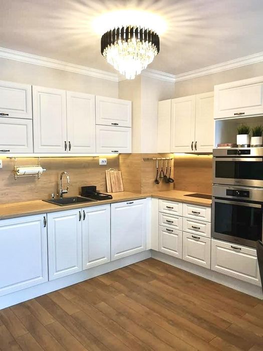 Дава се под наем Двустаен апартамент в Пловдив, Център - 70 кв.м за 618.12 € - Снимка #1