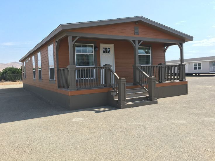 vand case modulare pe structura metalica