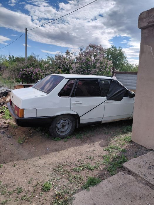 Продам ваз 21099