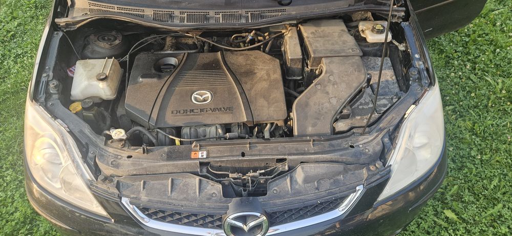 MAZDA 5 acte la zi
