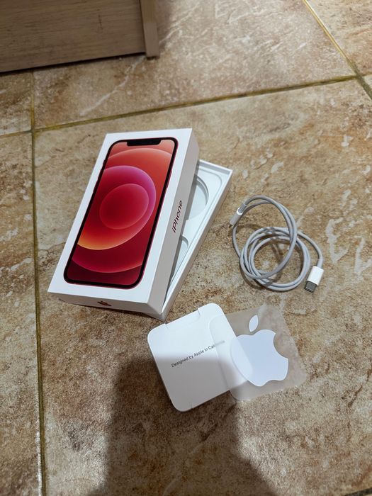 Продам айфон/iphone 12