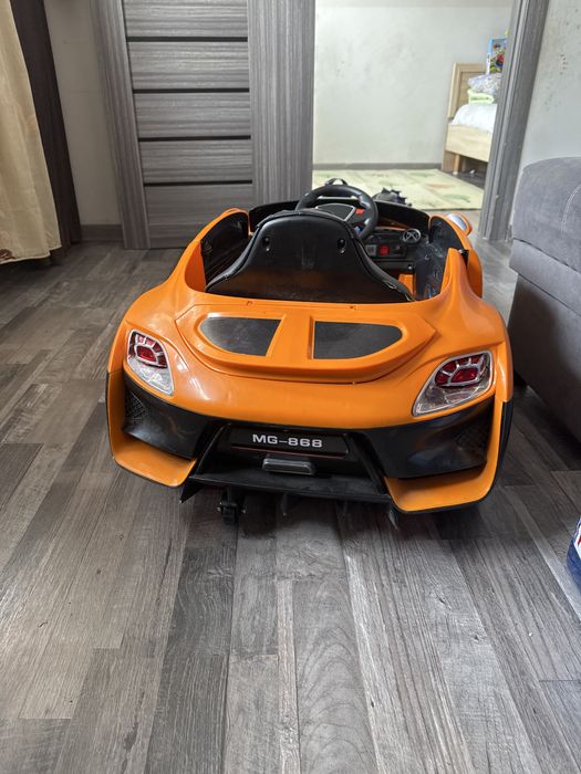 Продам детскую электро машину