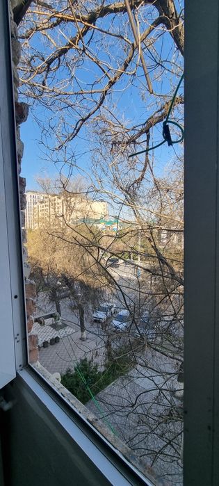 Yashnobod Butkinadan galareyka  1 xona 2 xona qilingan ijaraga uy