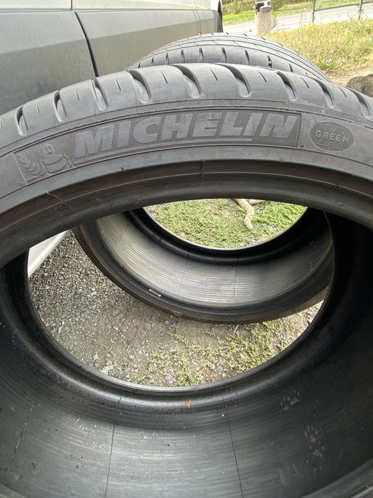 275/30/20/ Michelin pilot sport3