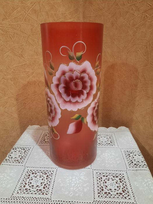 Редкость! Большая, очень красивая, яркая винтажная ваза. Ручная роспис