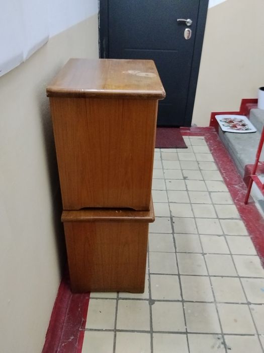 Тумбочки 2 штуки