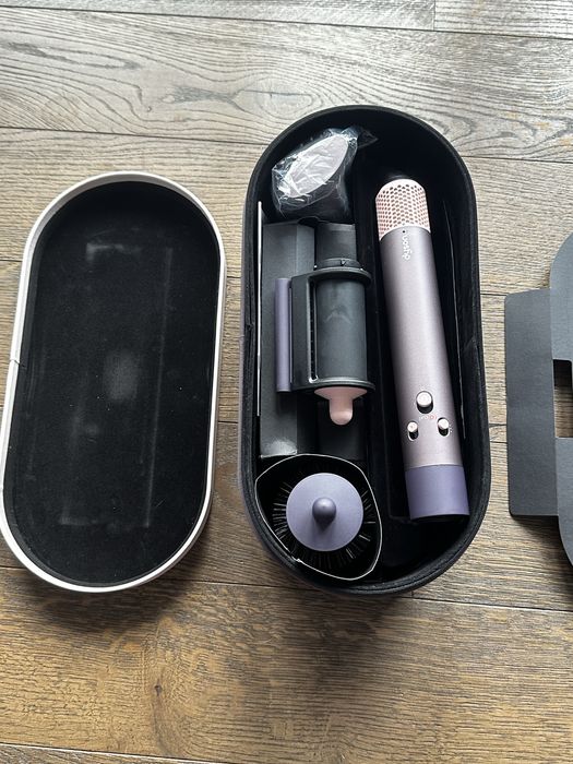 Uscător de păr Dyson Airwrap HS08