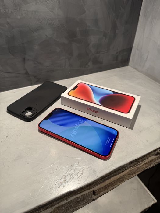 КАТО ЧИСТО НОВ Iphone 14 Plus Red + подарък