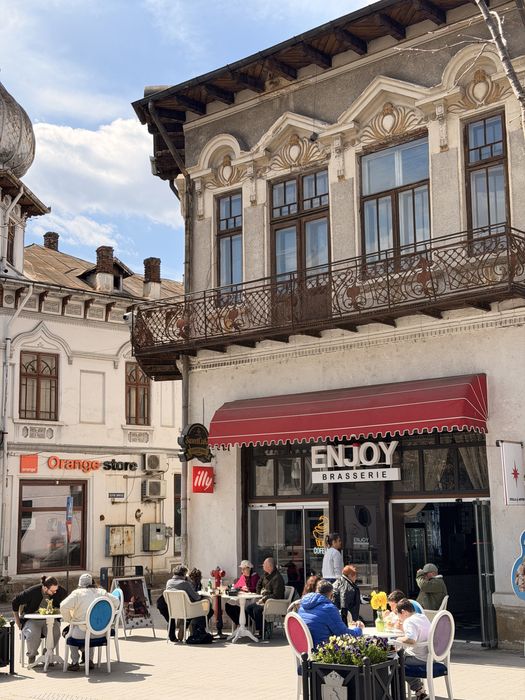 Inchiriez spatiu fast food restaurant, banca, farmacie, centru analize, clinica medicala, ultracentral modular