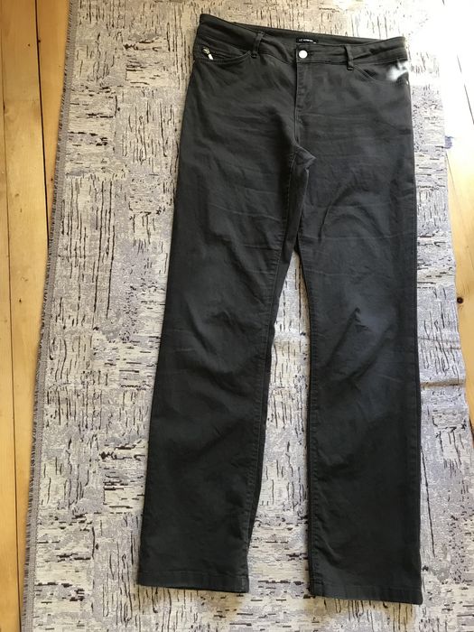 Тъмно зелени дамски дънки-размер 40