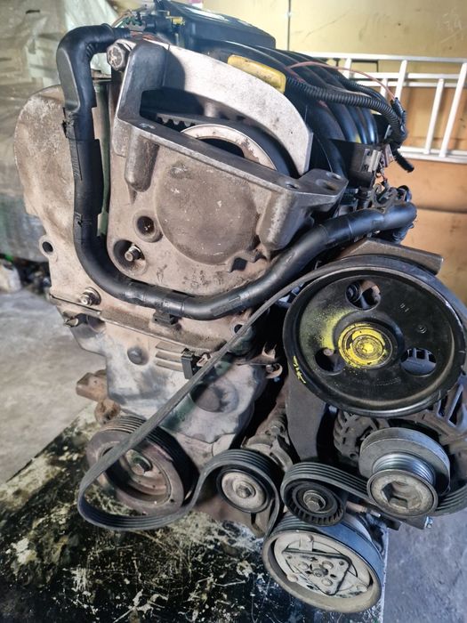 Двигатель в сборе RENAULT 1.4 16v