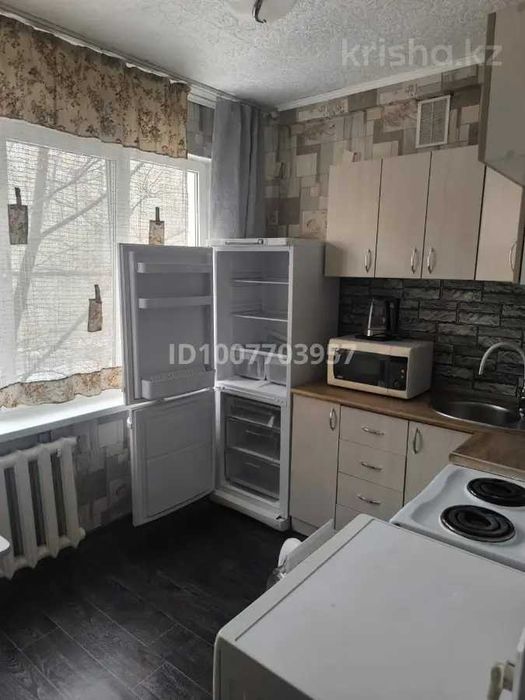 сдам 2 комнатную квартиру