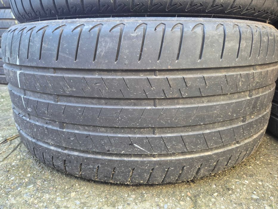2 Anvelope de VARA - 275/35/21 - Bridgestone - Stare BUNA DOT 2024 RFT